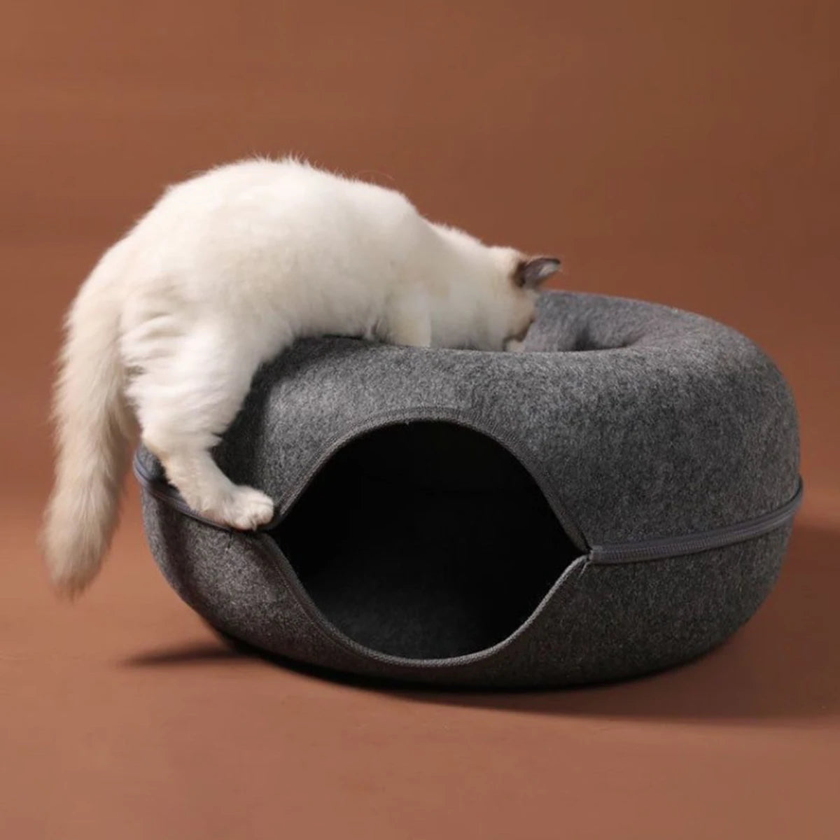 Cama Donut em Feltro para Gatos