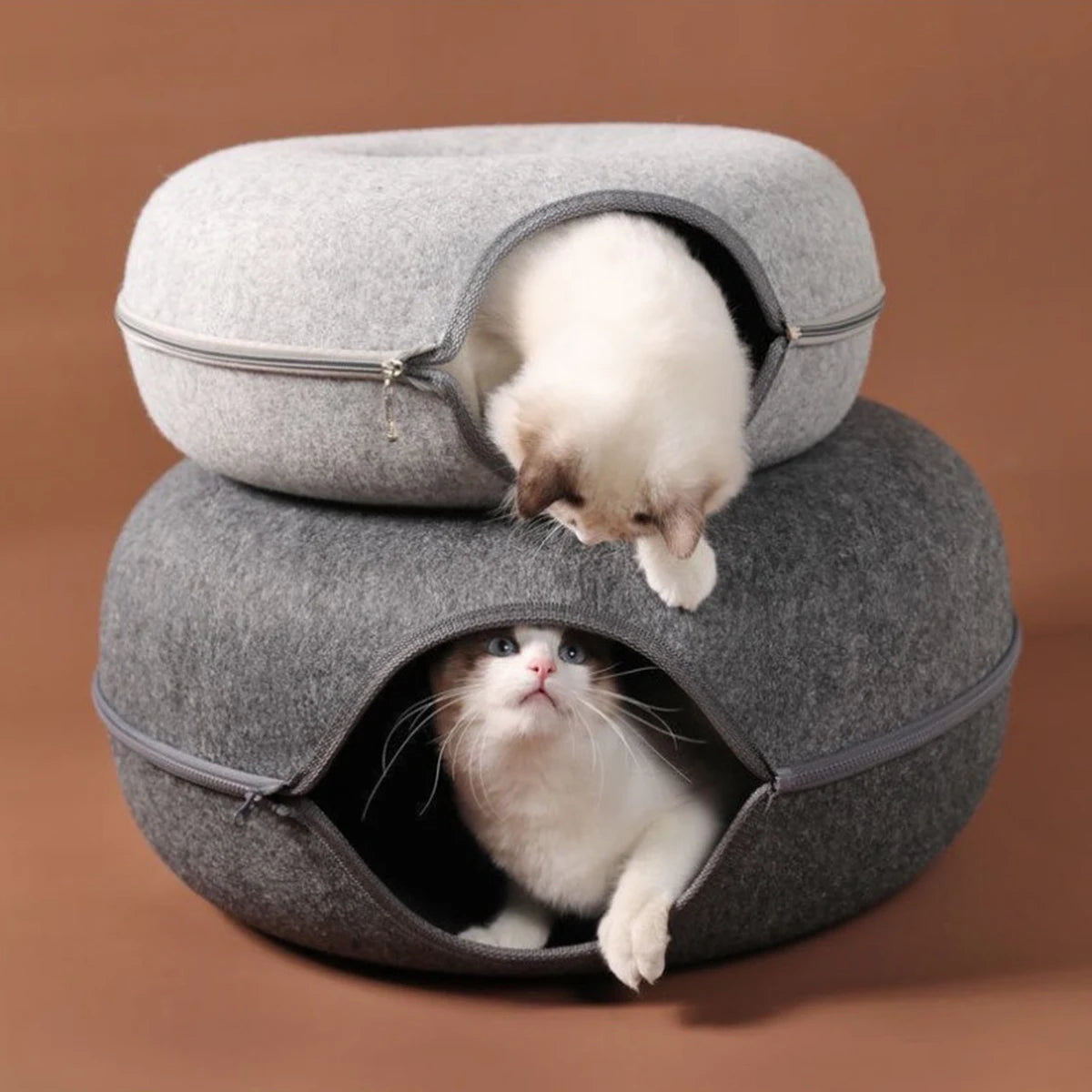 Cama Donut em Feltro para Gatos