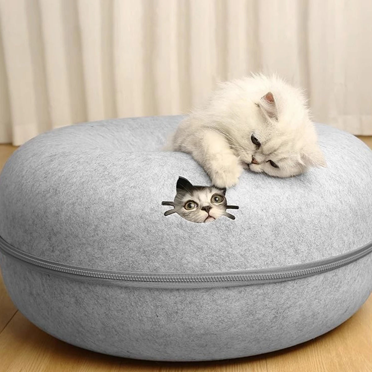 Cama Donut em Feltro para Gatos